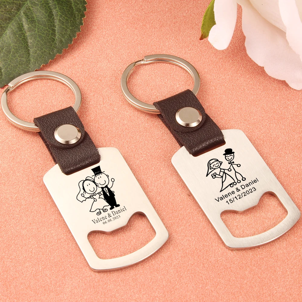 Chaveiro Abridor Personalizado em Couro e Aço – Lembrança Elegante para Casamento
