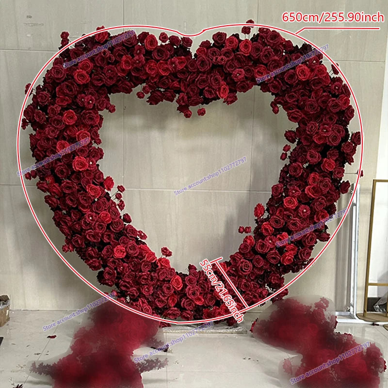 Arco Floral Artificial em Forma de Coração – Decoração Luxuosa para Casamentos