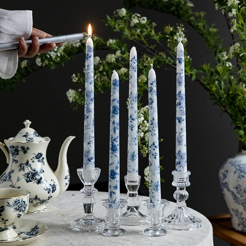Velas Aromáticas Longas Azul e Branco — Kit com 2 Unidades