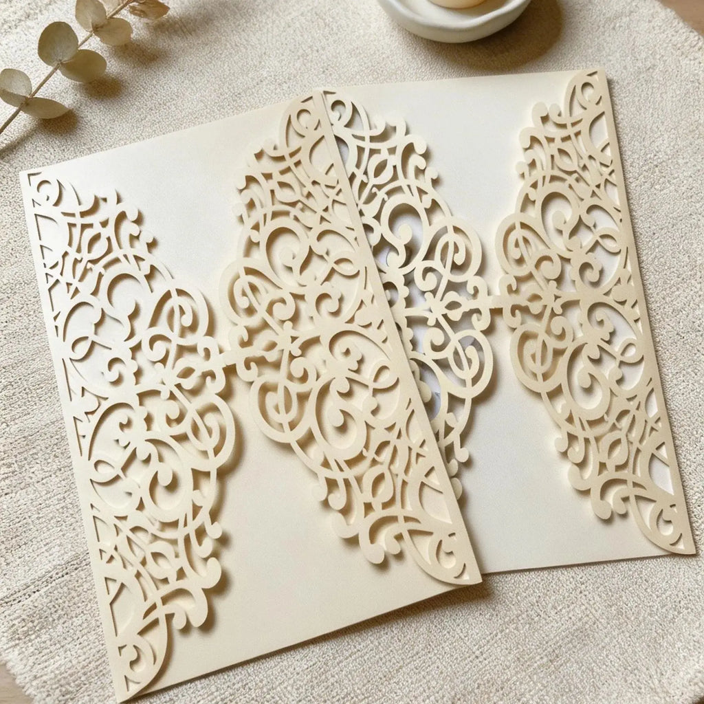 Convites de Casamento Laser Cut em Renda – Pack de 10 | Elegância e Sofisticação
